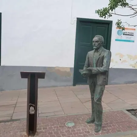 Mirador De Puerto Пуэрто-дель-Росарио